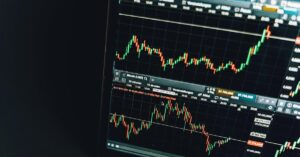 Förstå valutapåverkan i trading: En nybörjarguide till att navigera marknaden